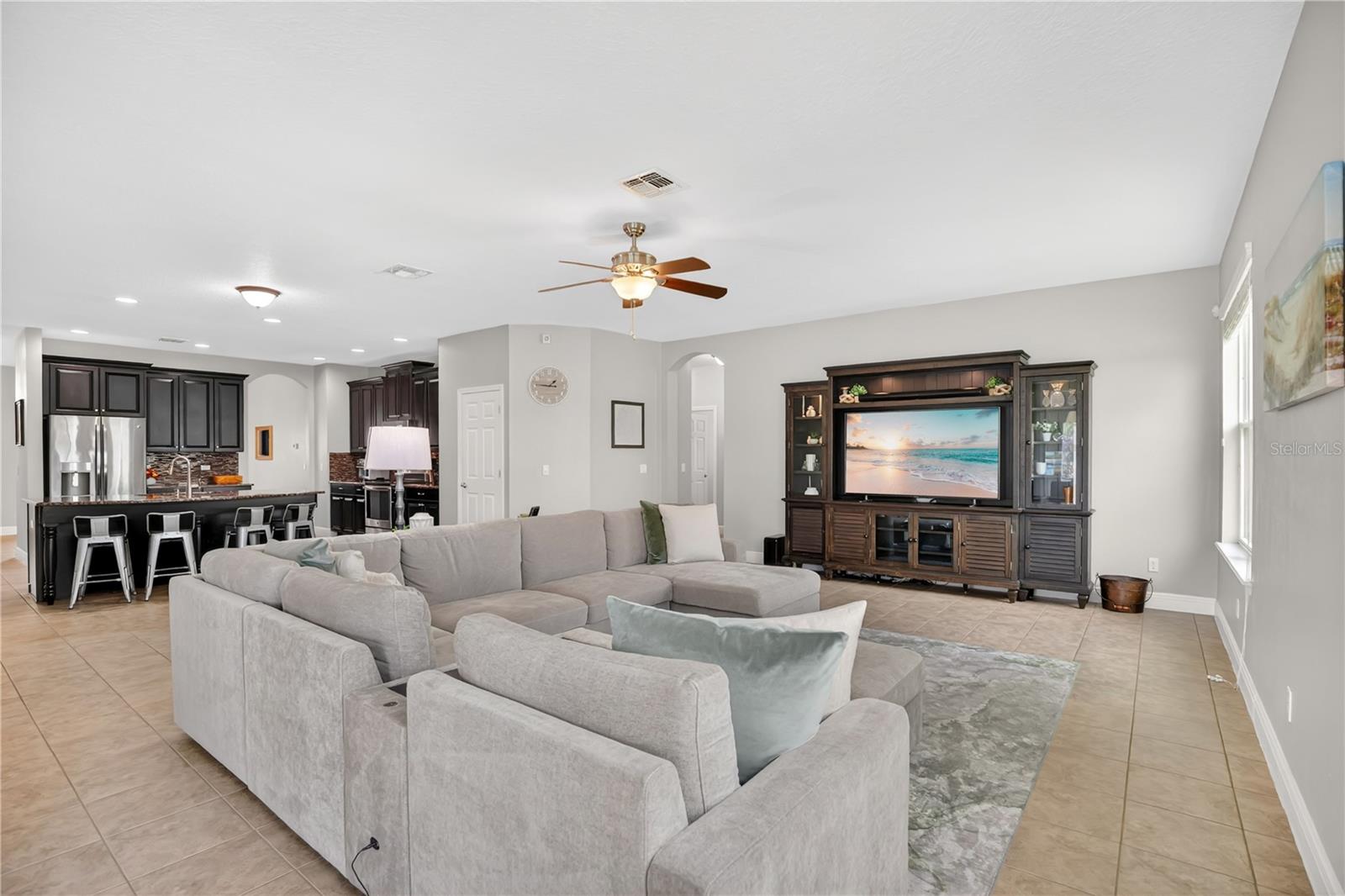 402 EGRET PLACE DR