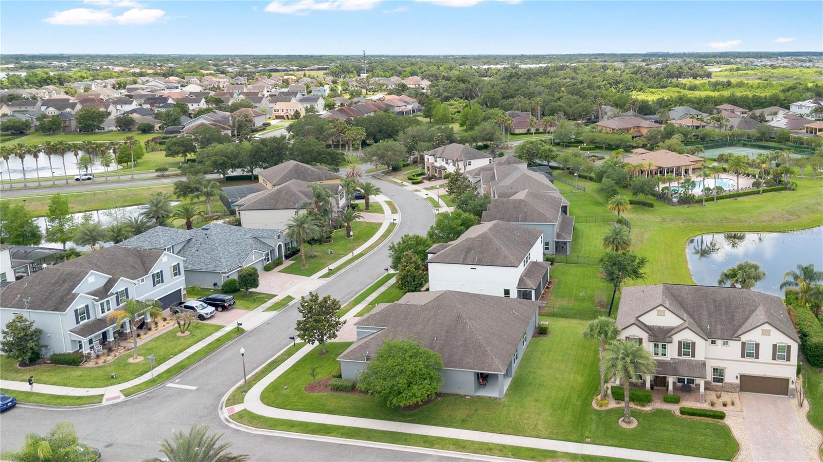 402 EGRET PLACE DR