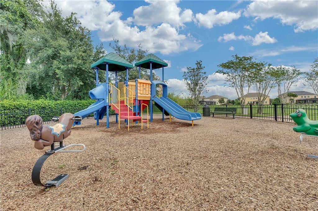 402 EGRET PLACE DR