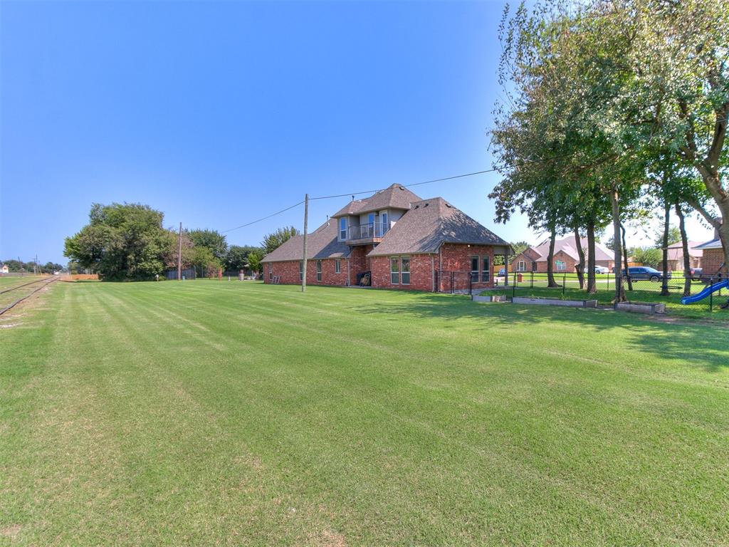 533 N Fonshill Avenue