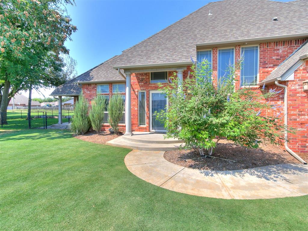 533 N Fonshill Avenue