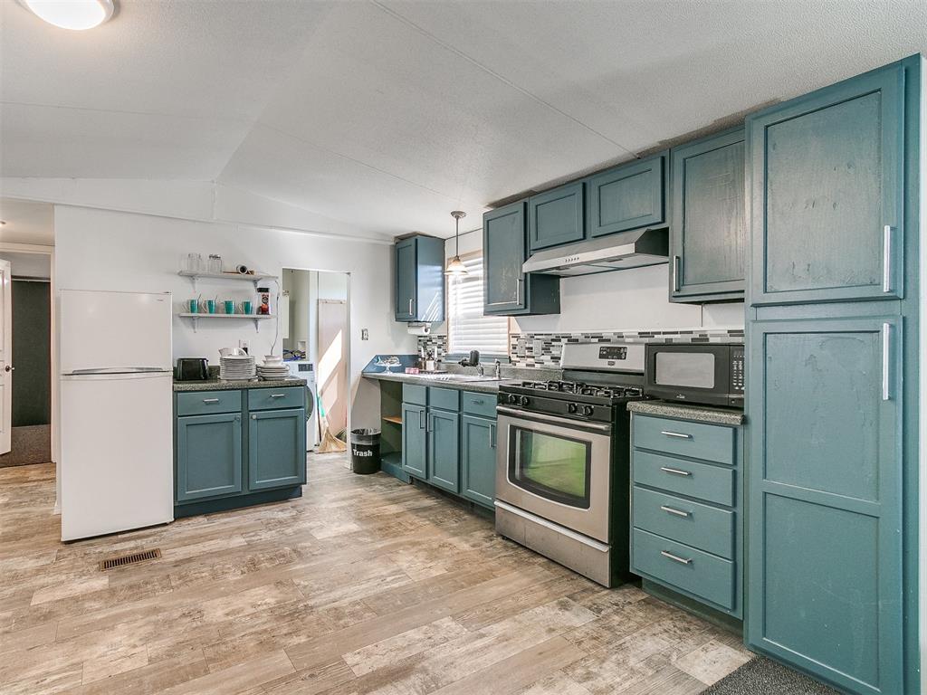 19700 Mooseville Drive