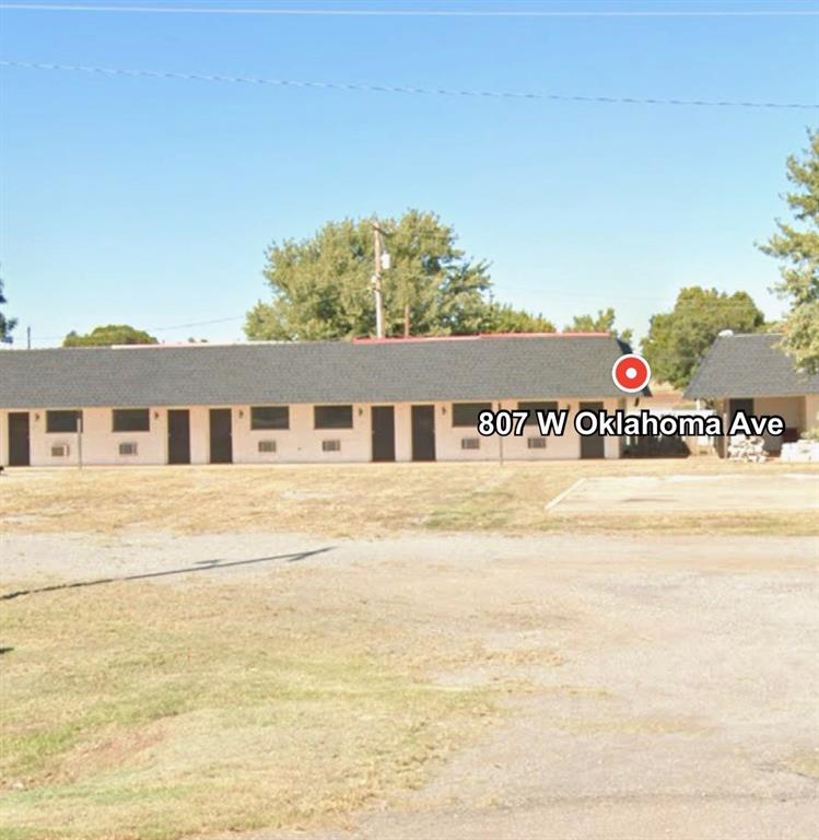 807 W Oklahoma Avenue