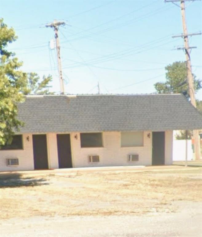 807 W Oklahoma Avenue