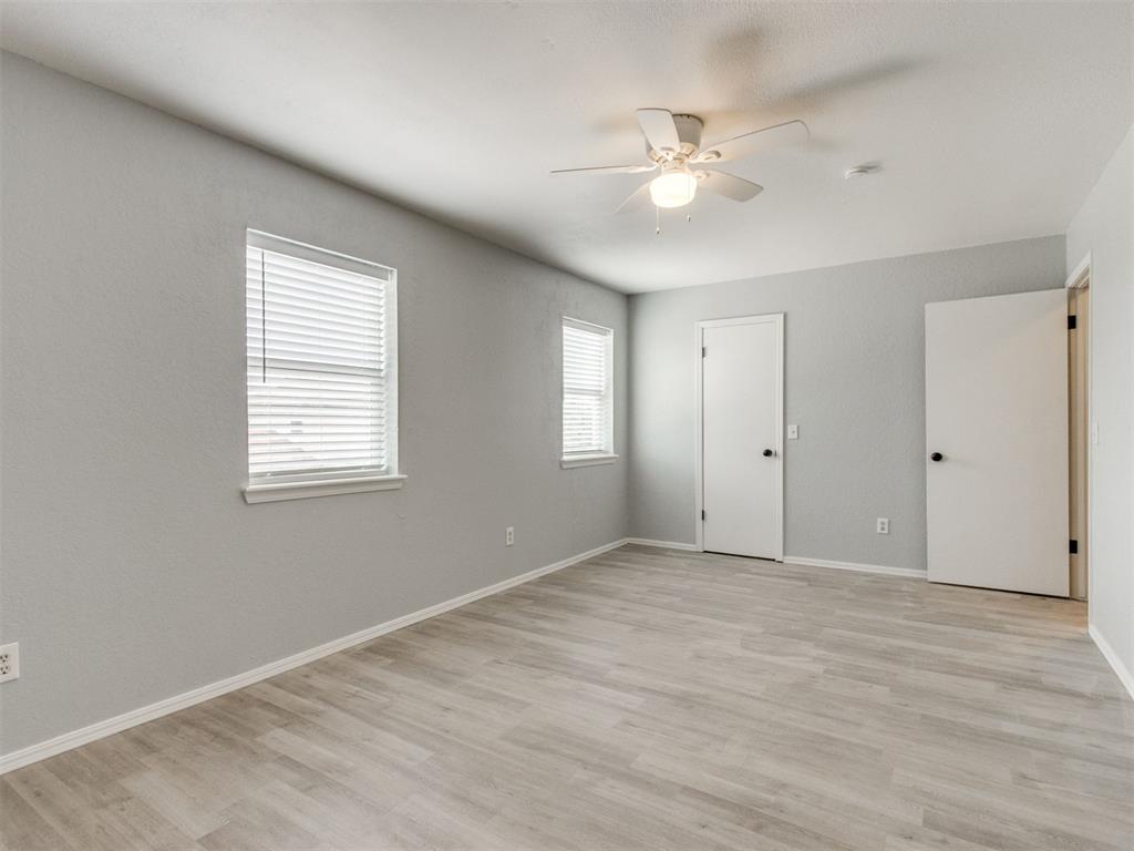 8414 S Douglas Avenue