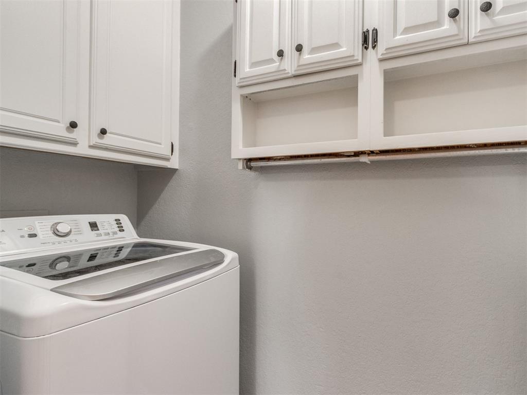 8414 S Douglas Avenue