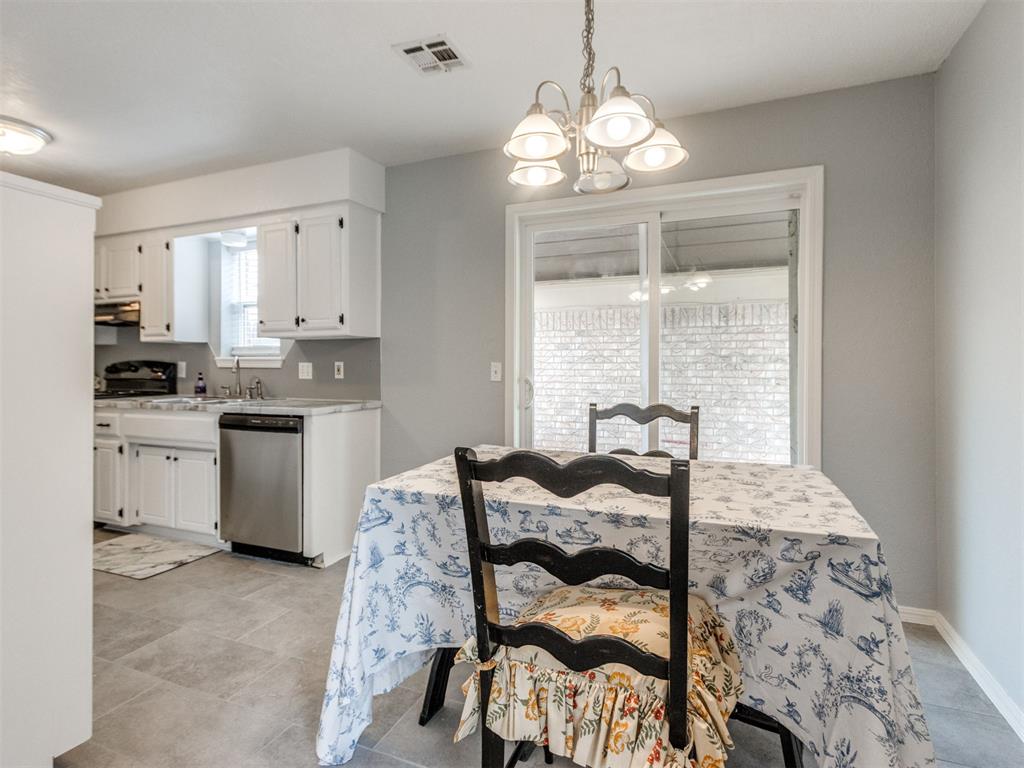 8414 S Douglas Avenue