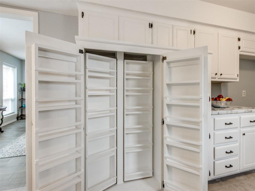 8414 S Douglas Avenue