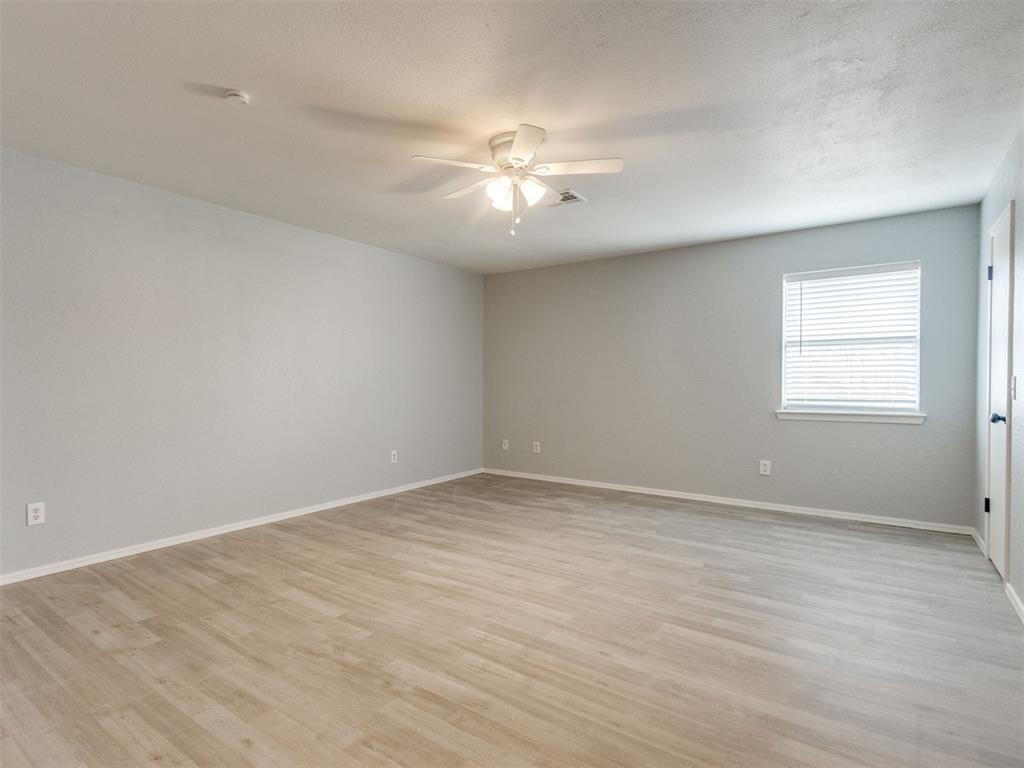 8414 S Douglas Avenue