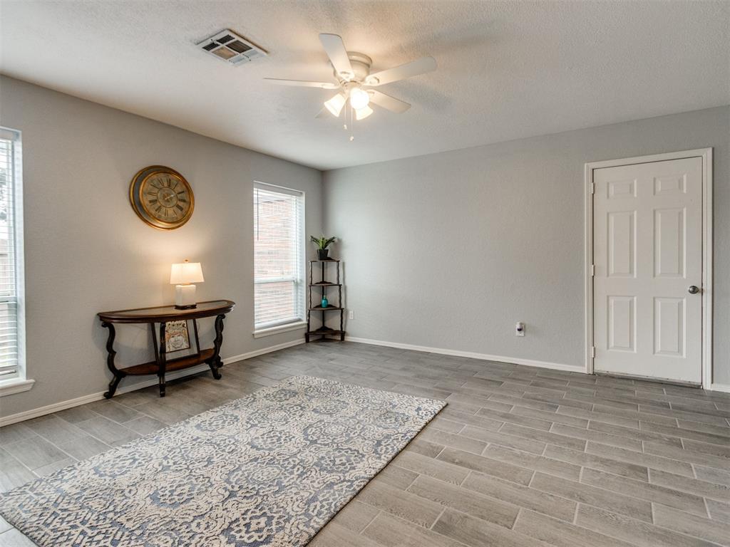 8414 S Douglas Avenue