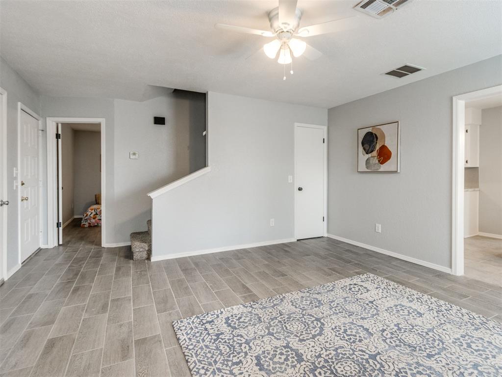 8414 S Douglas Avenue