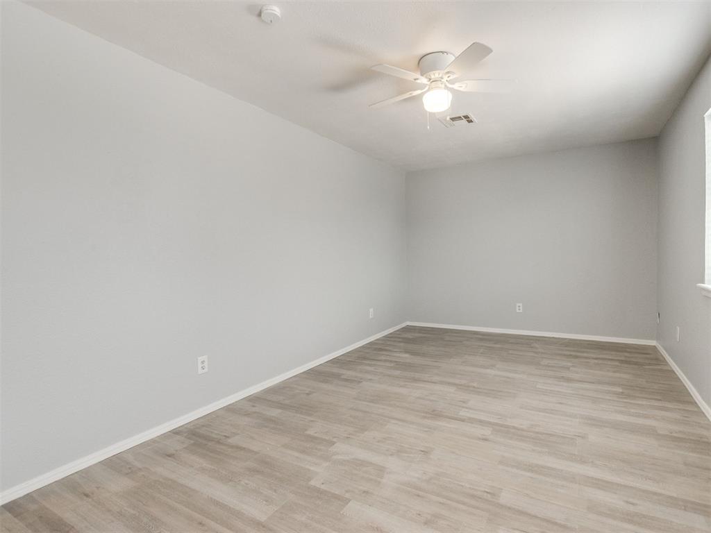 8414 S Douglas Avenue