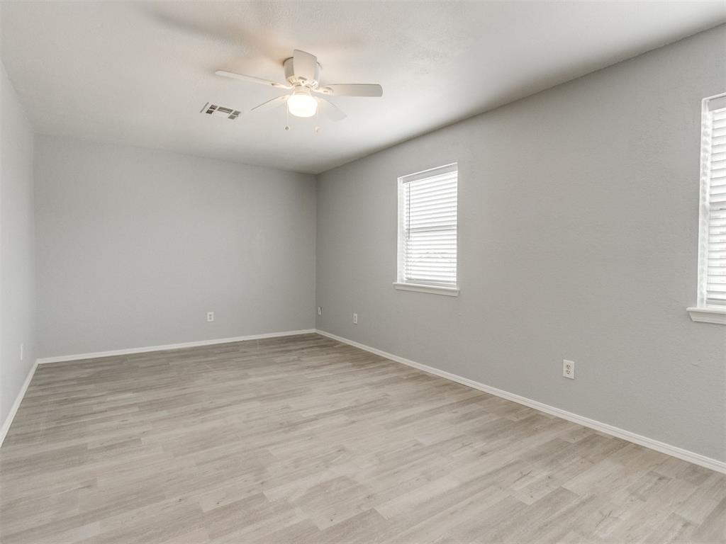 8414 S Douglas Avenue