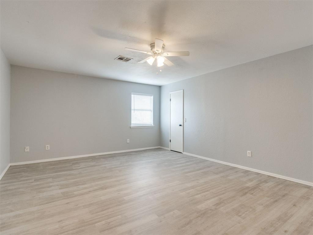 8414 S Douglas Avenue