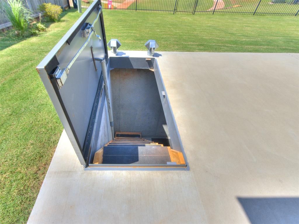 13321 Outdoor Living Drive