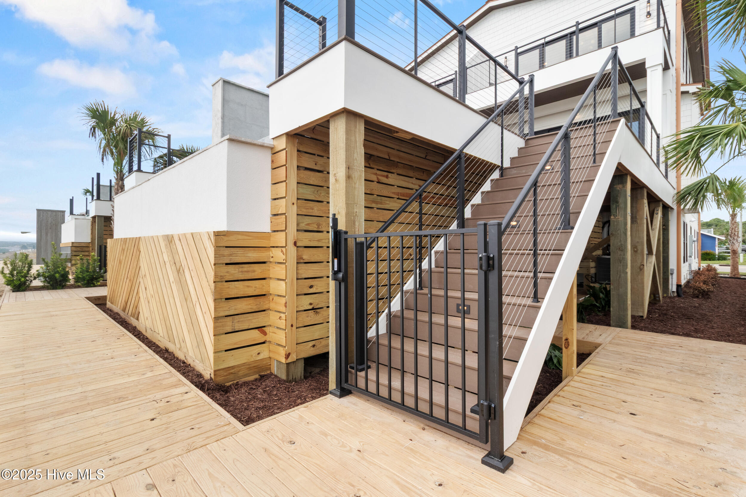 601 Fort Fisher Boulevard S, B