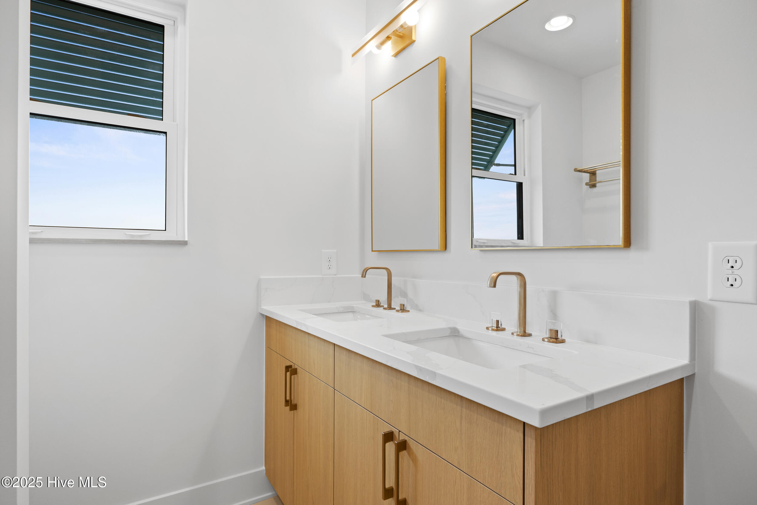 605 Fort Fisher Boulevard S, Unit A