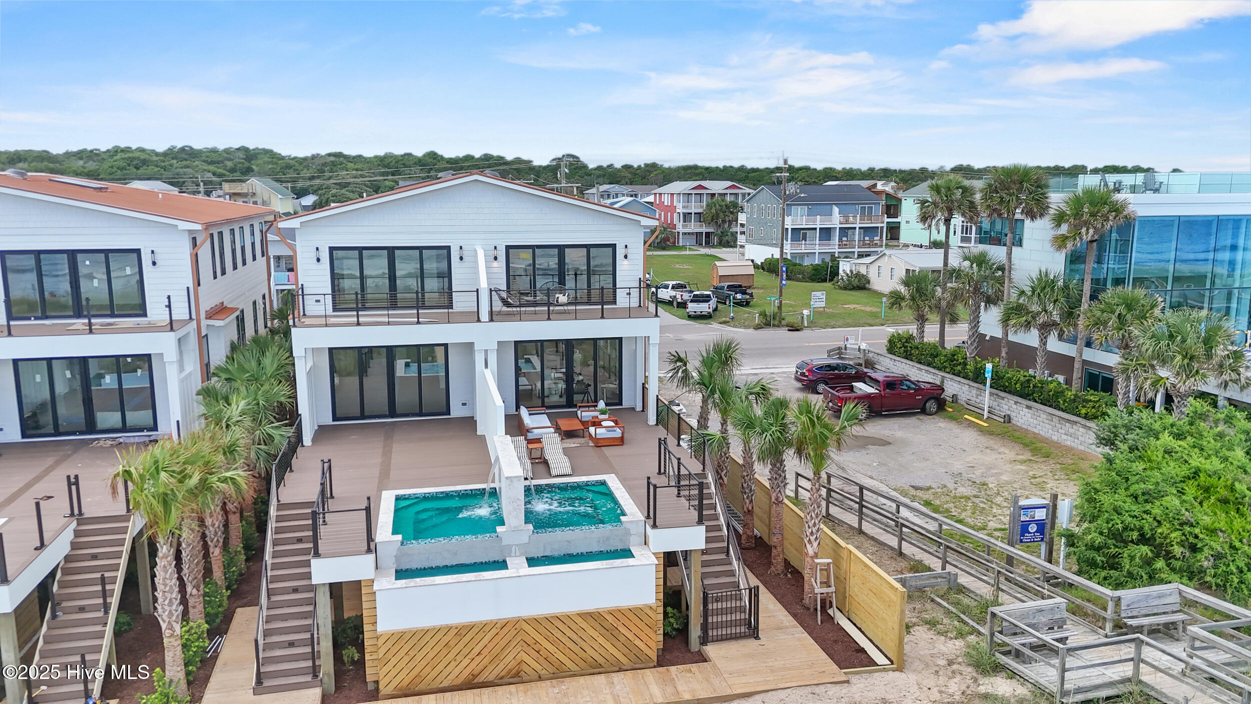 601 Fort Fisher Boulevard S, Kure Beach