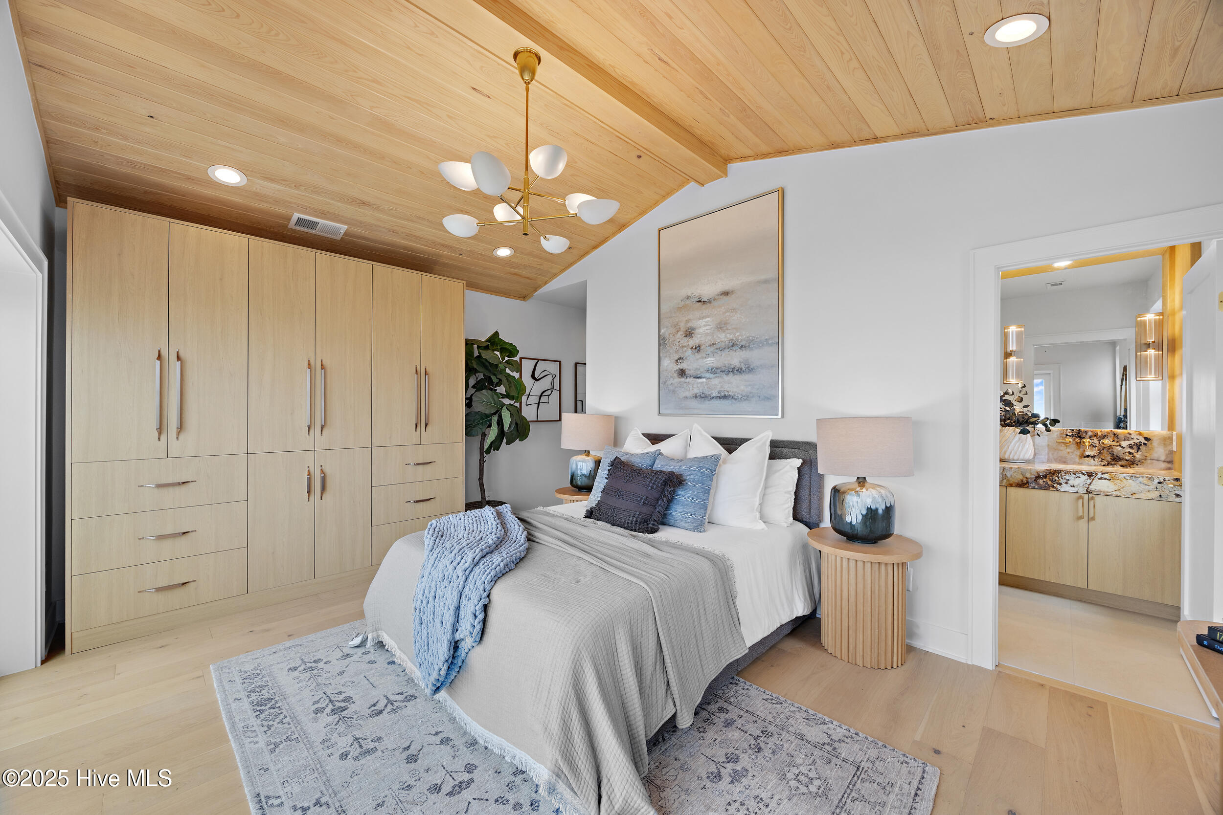 605 Fort Fisher Boulevard S B