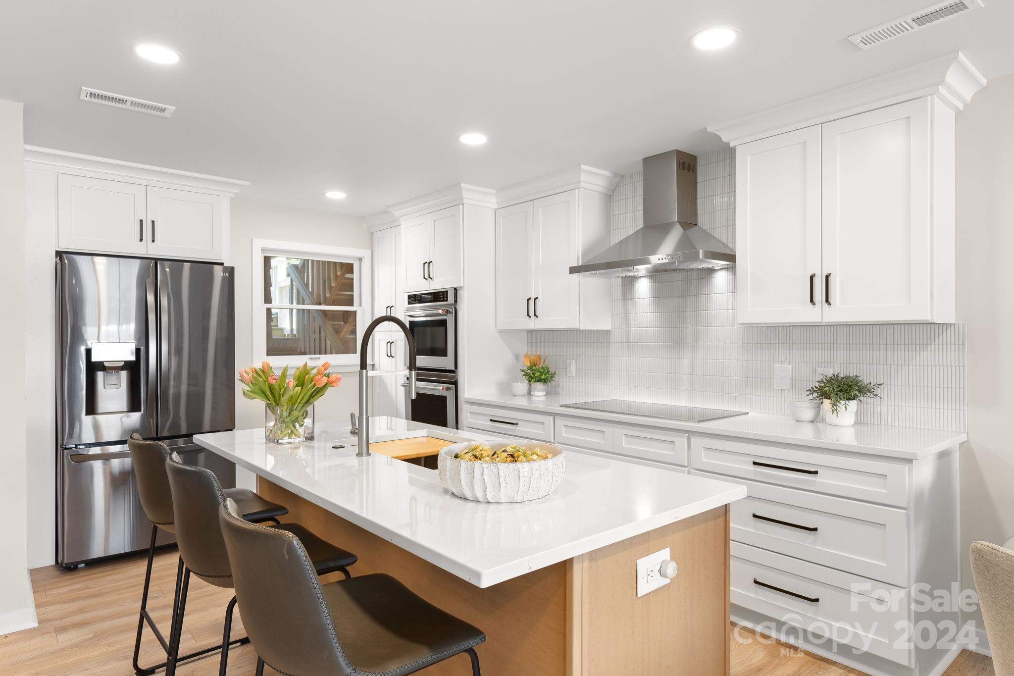 7340 Lakefront Drive Unit: 4