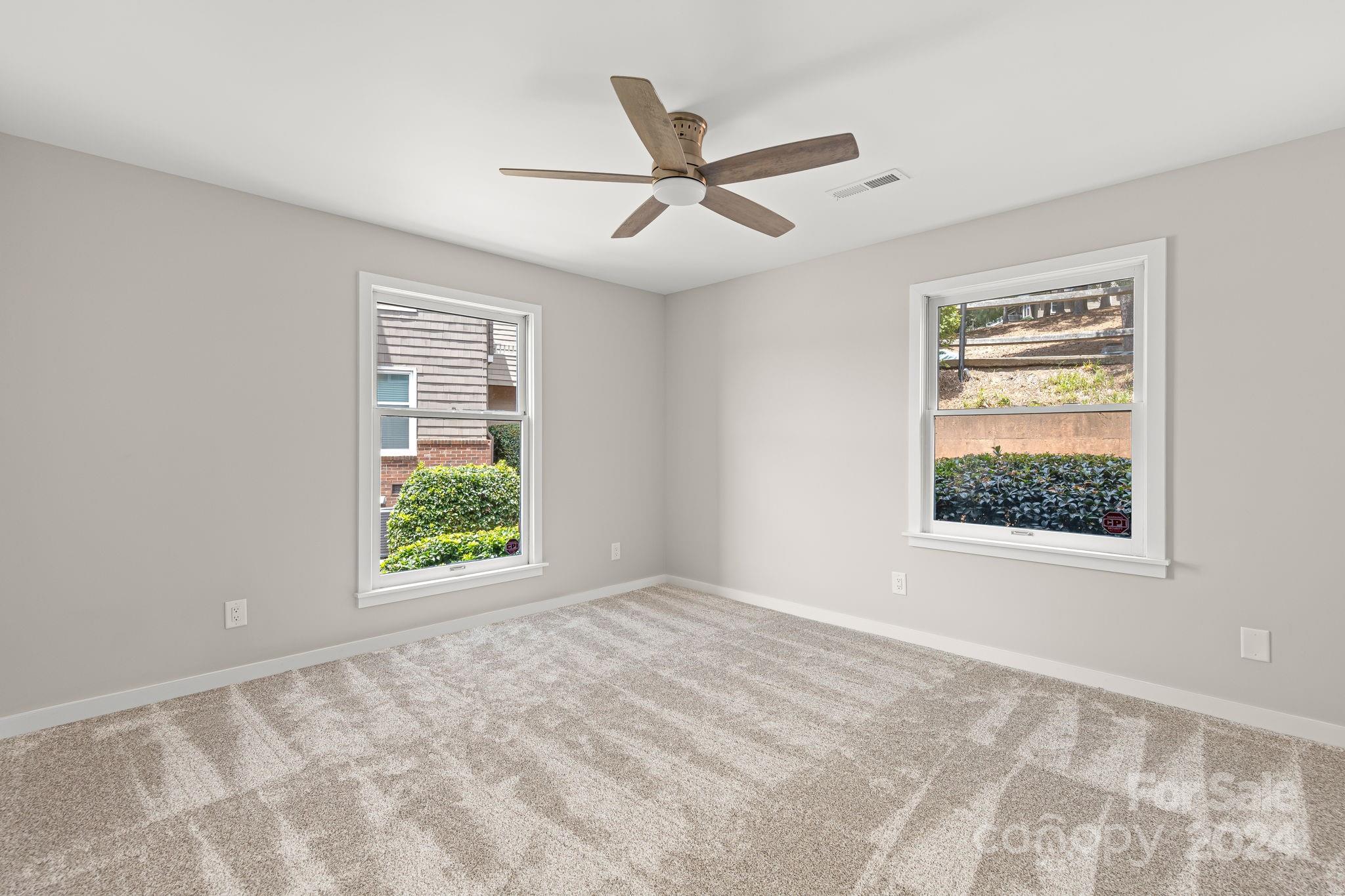 7340 Lakefront Drive Unit: 4