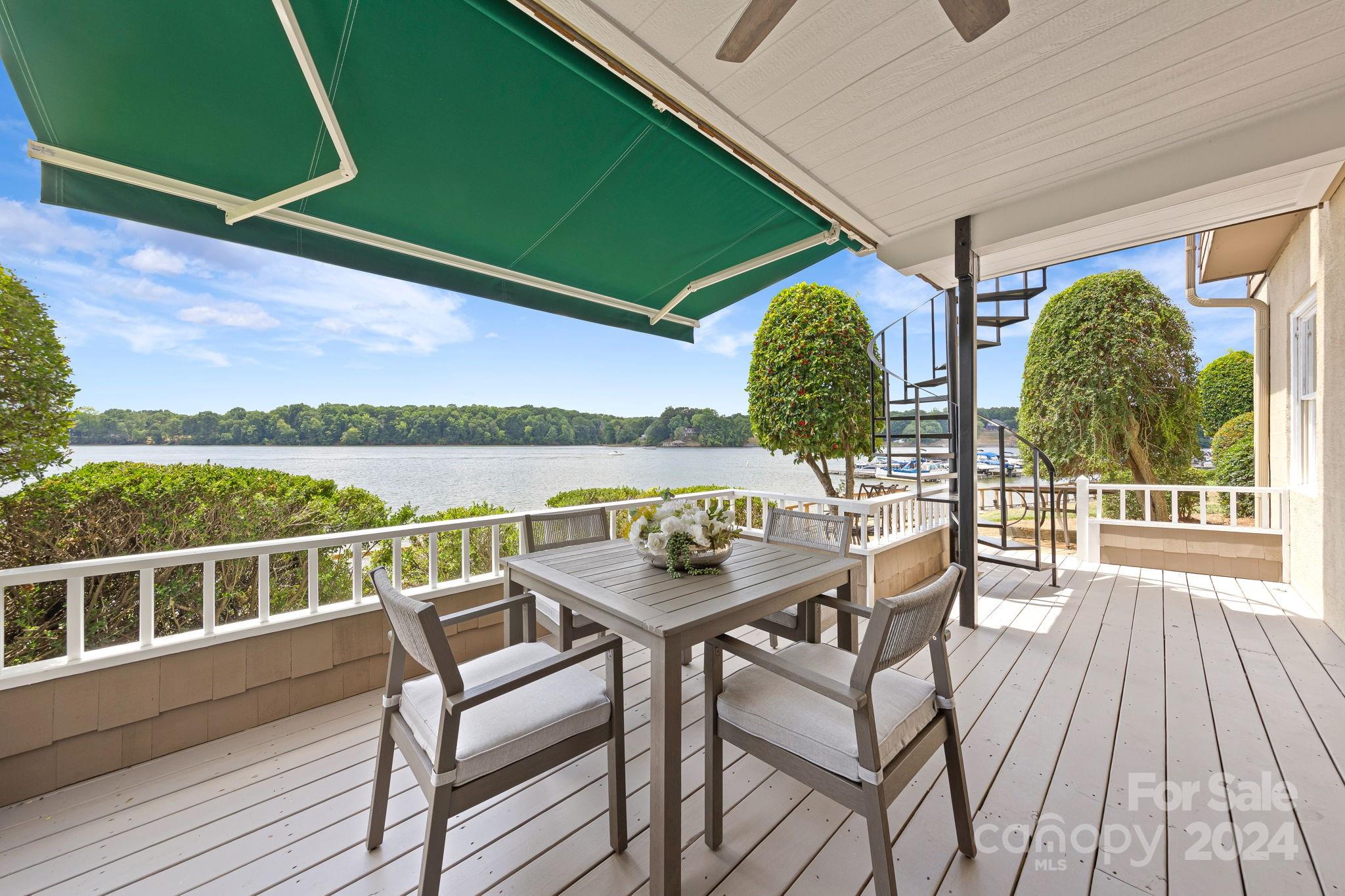 7340 Lakefront Drive Unit: 4