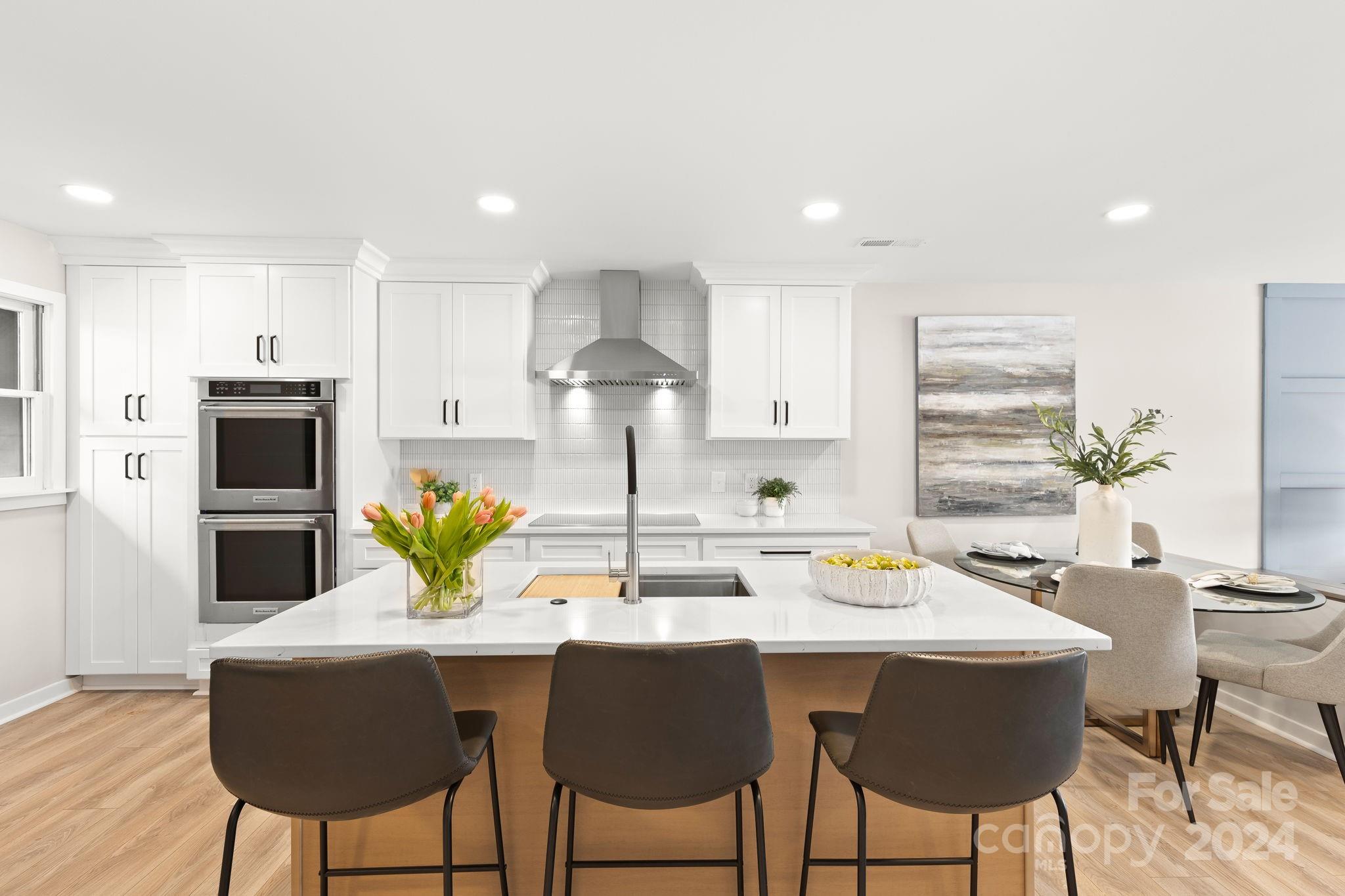 7340 Lakefront Drive Unit: 4