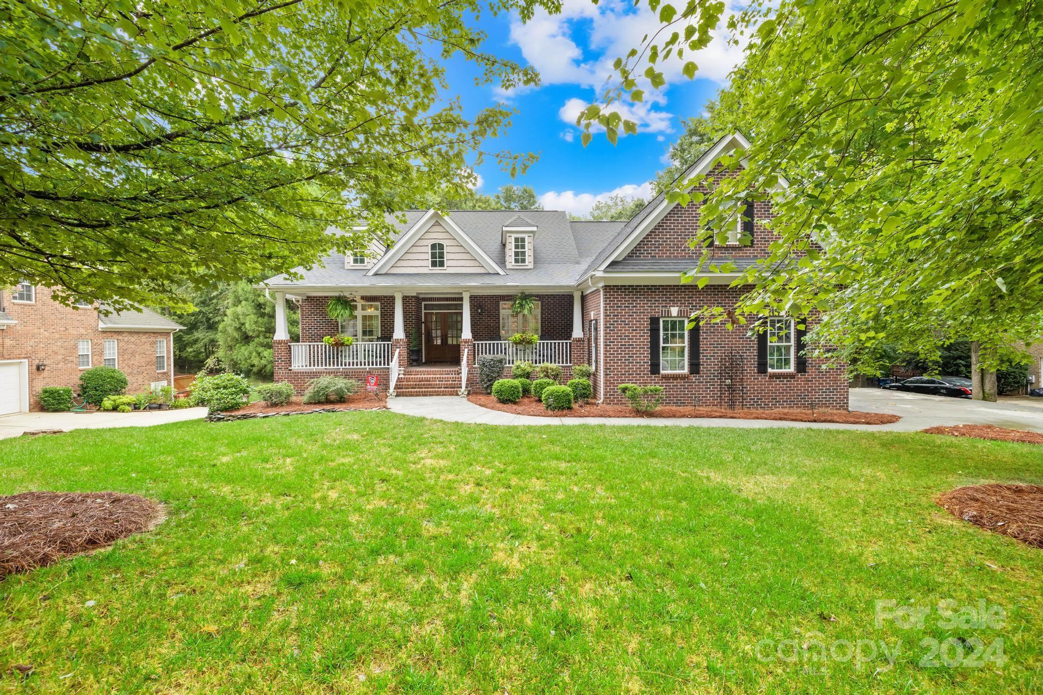 5211 Shannamara Drive
