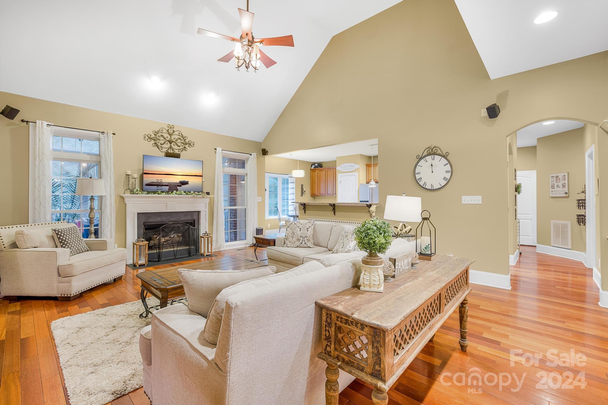 5211 Shannamara Drive