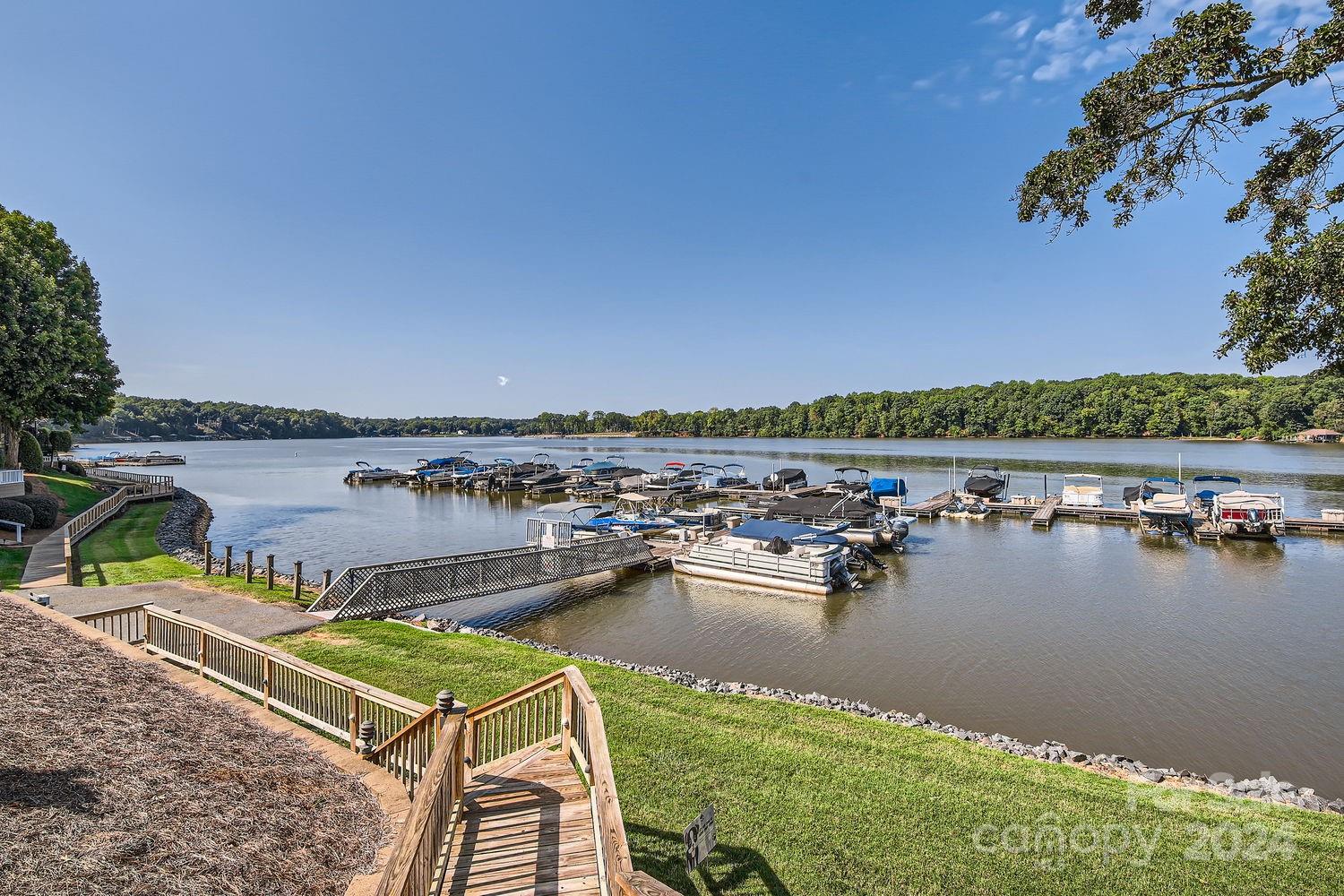 9709 Emerald Point Drive Unit: 12