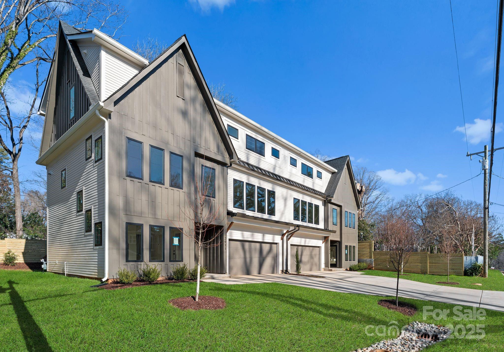 2911 Hilliard Drive