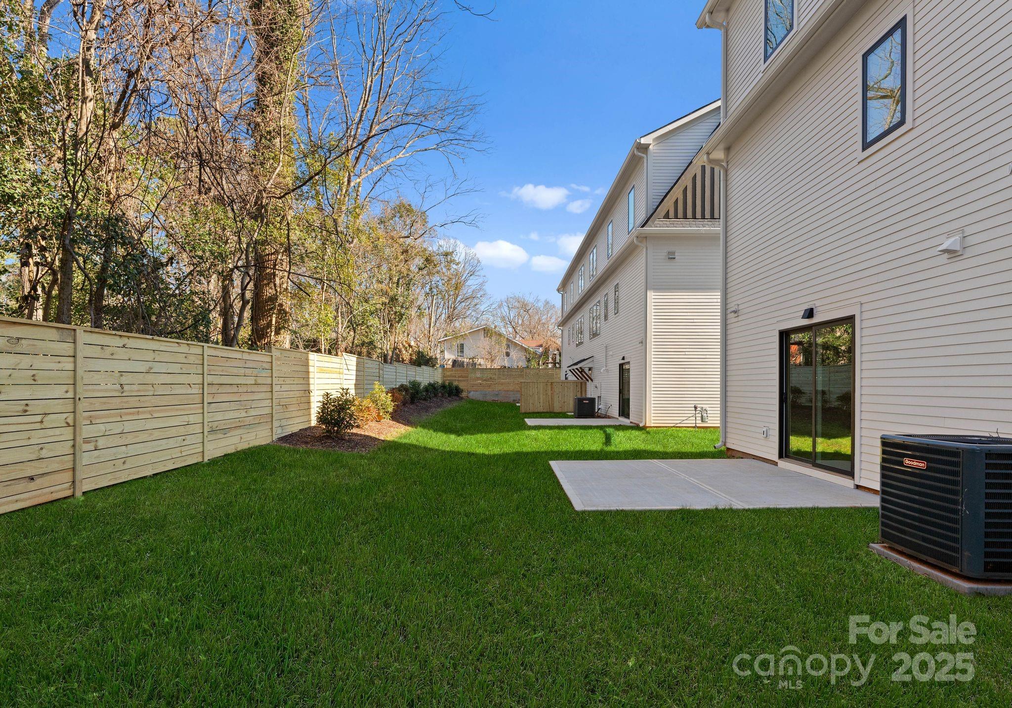 2911 Hilliard Drive