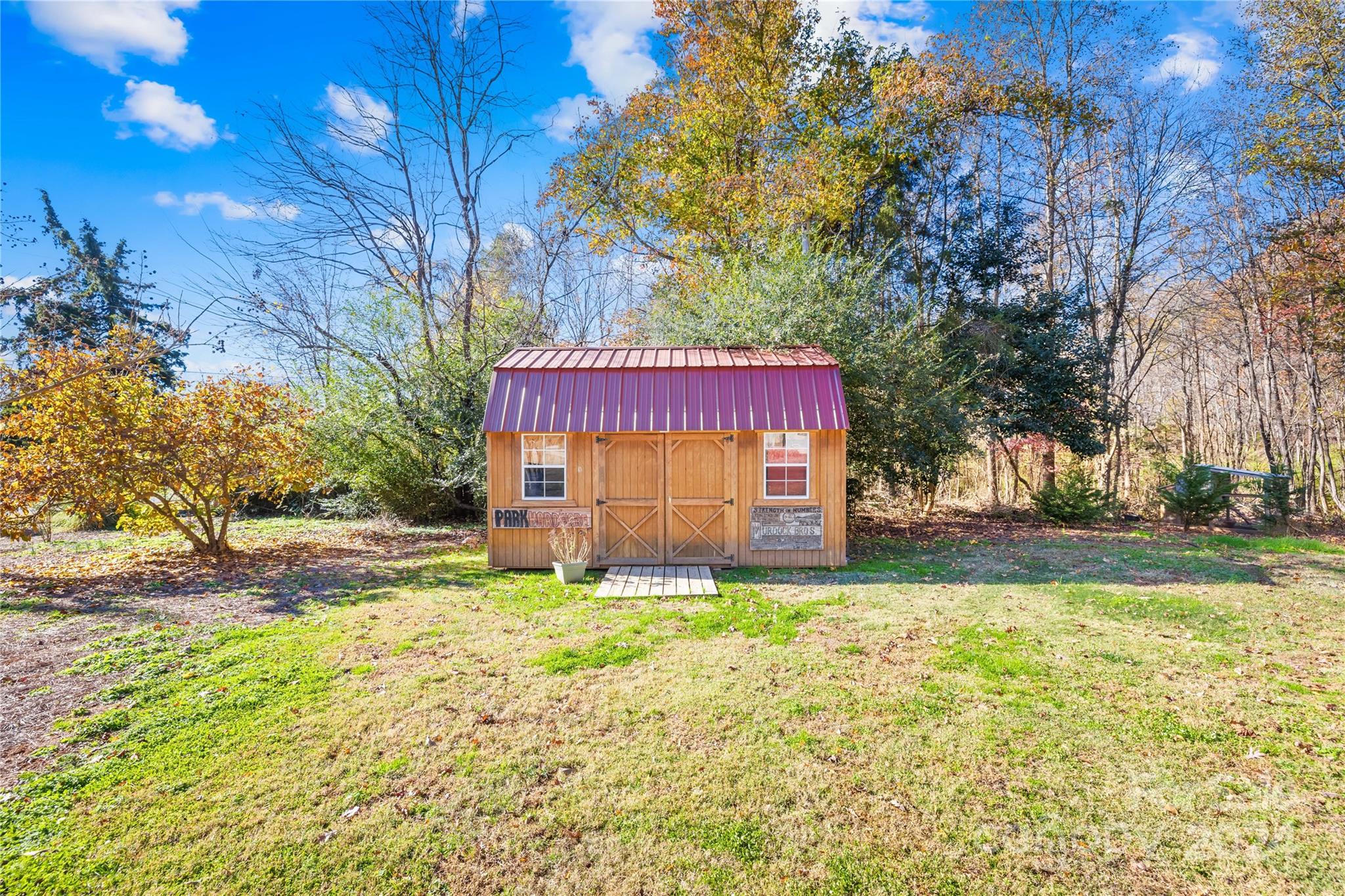 27311 Hedge Road