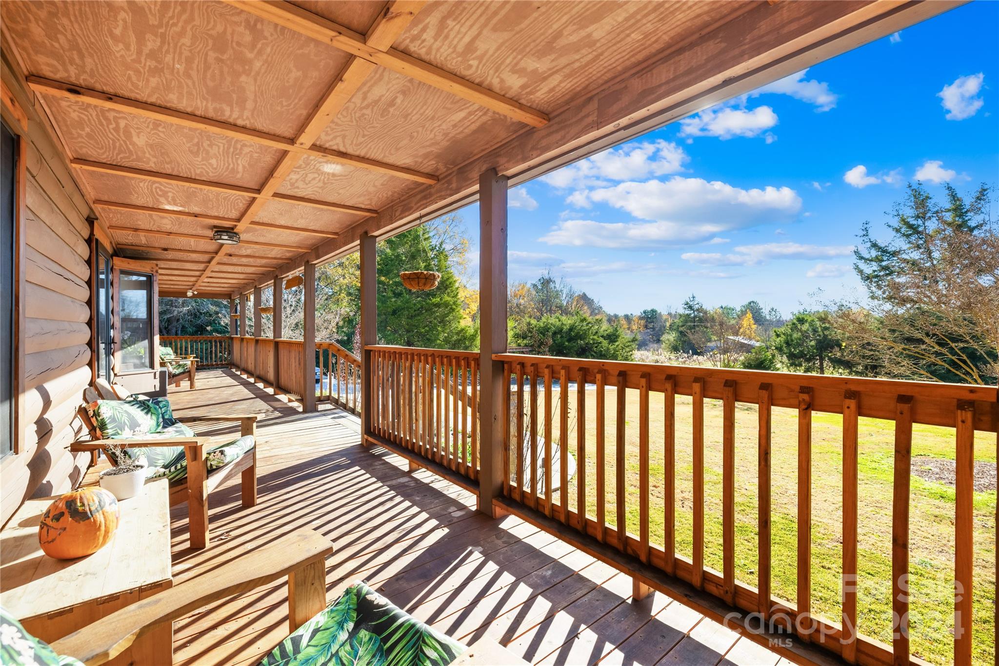 27311 Hedge Road