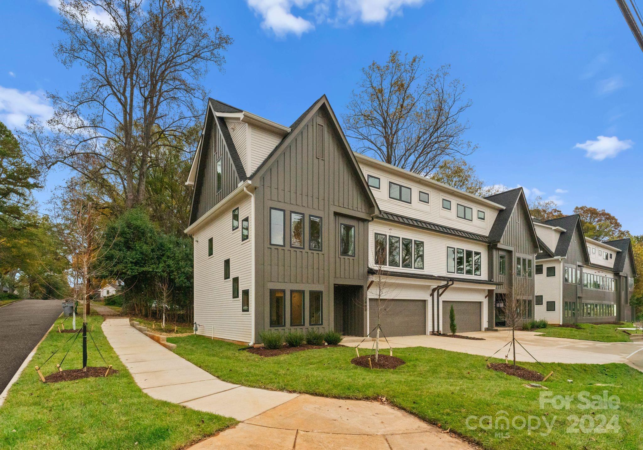 2903 Hilliard Drive