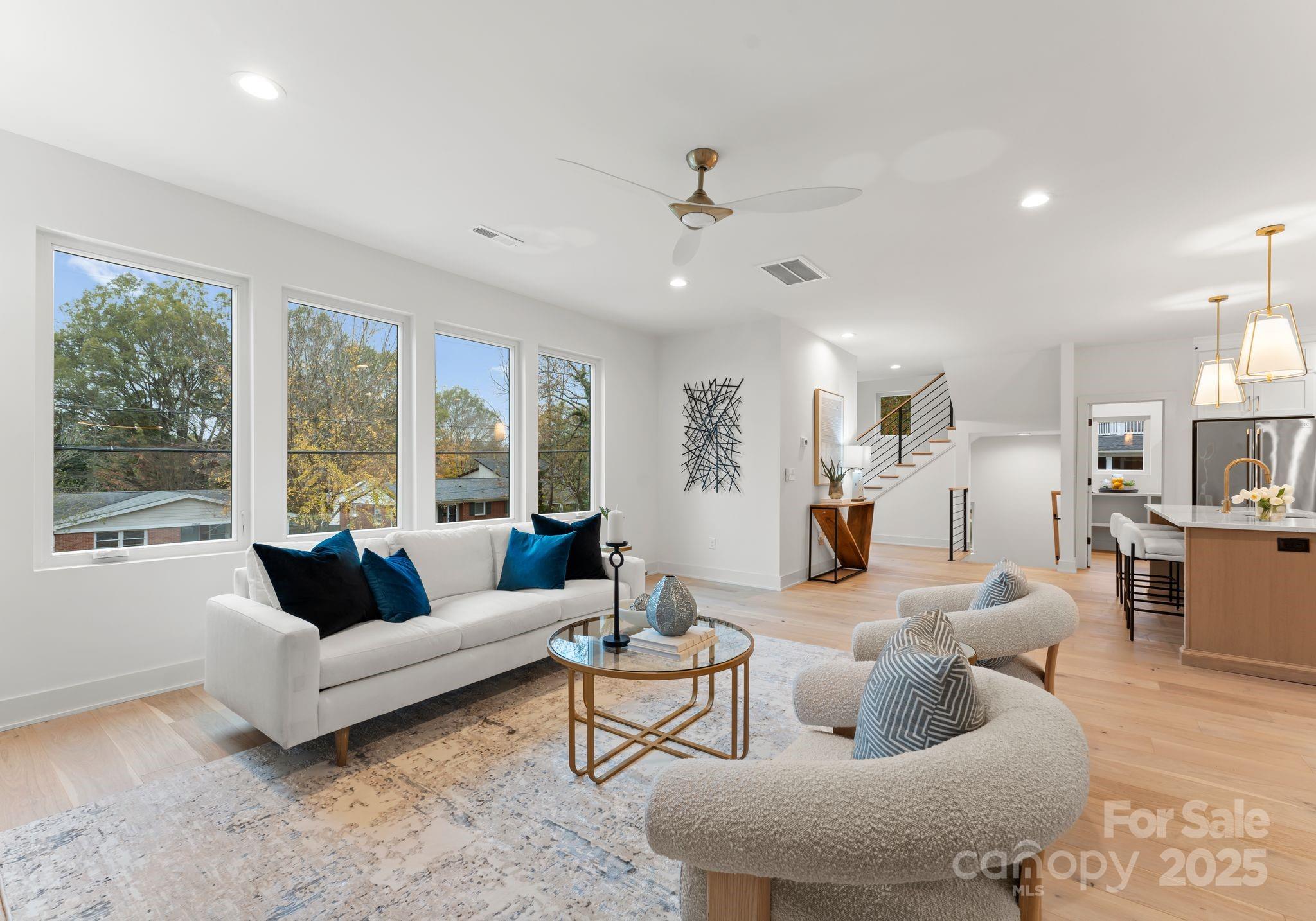 2915 Hilliard Drive