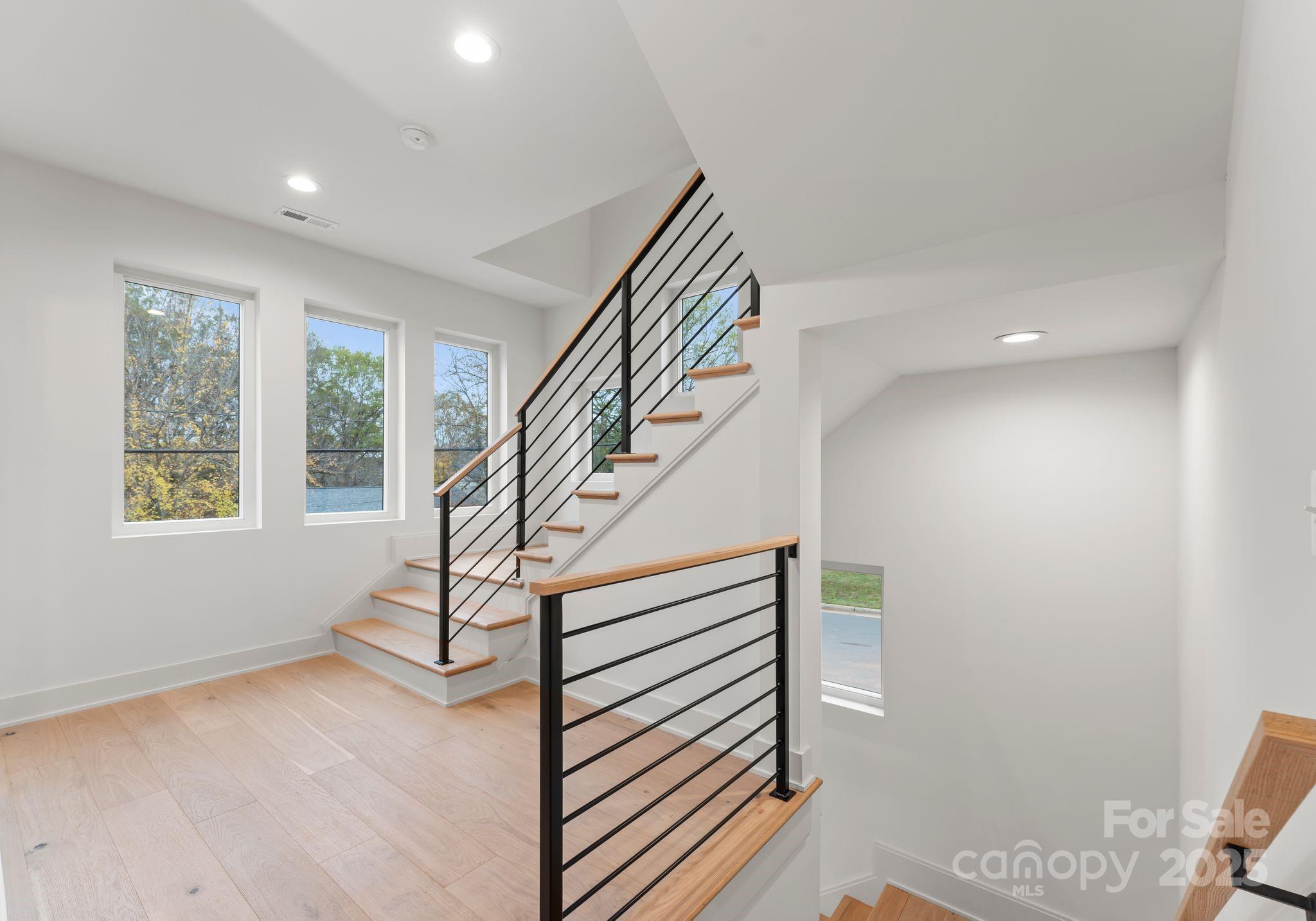 2915 Hilliard Drive
