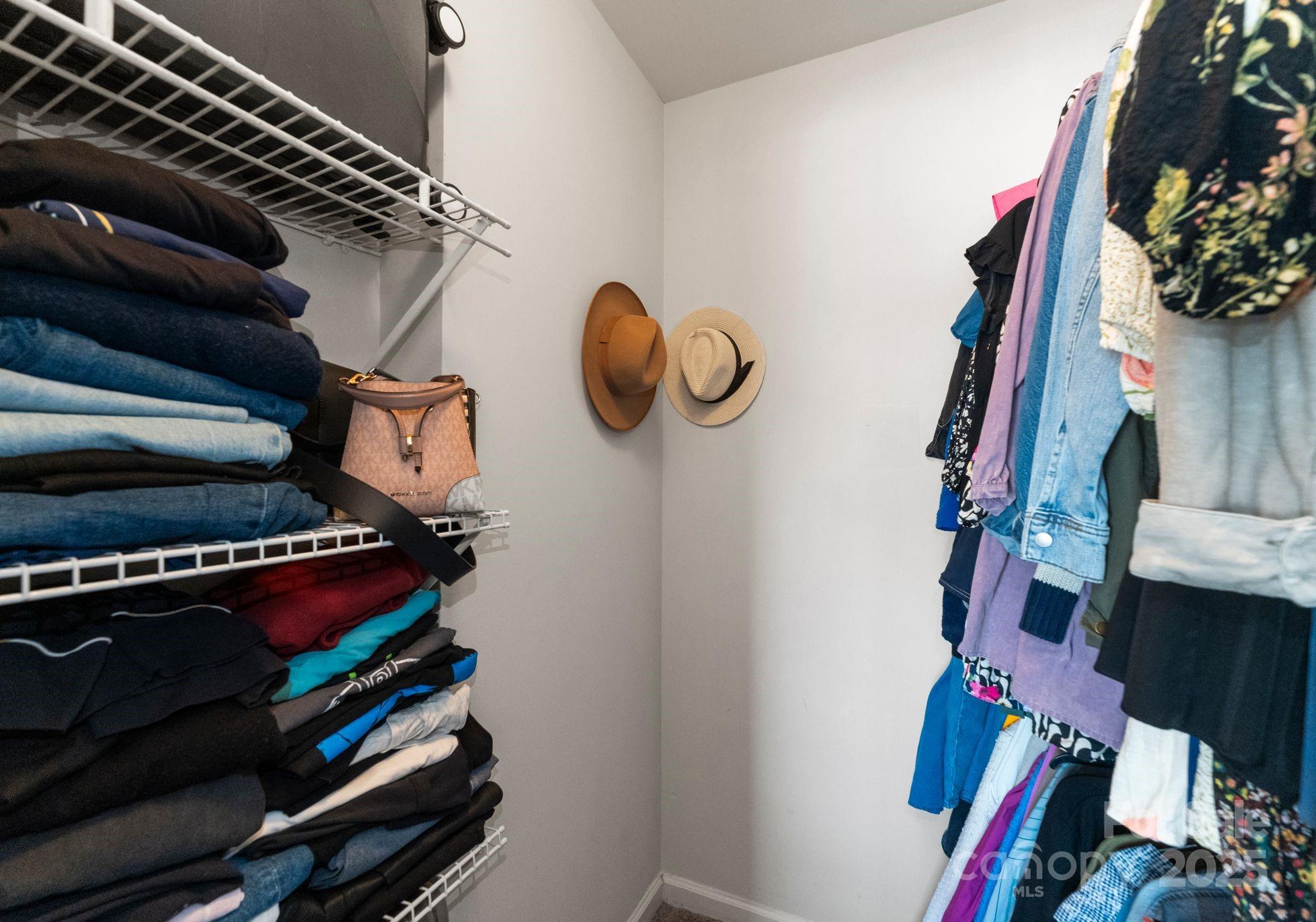 529 N Graham Street Unit: 2G