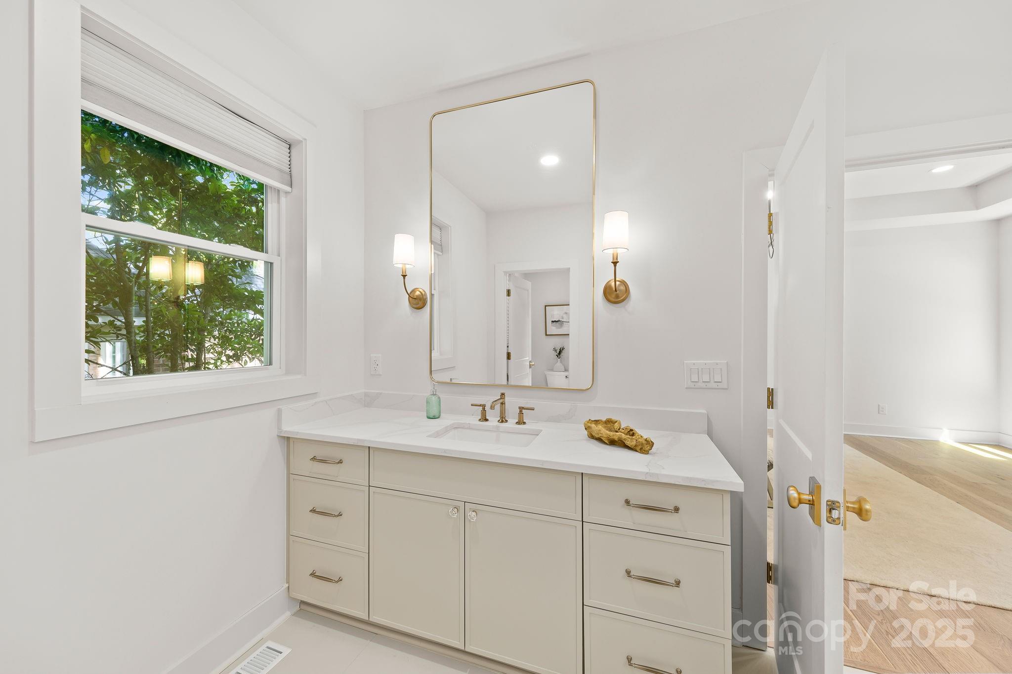 2411 Ainsdale Road