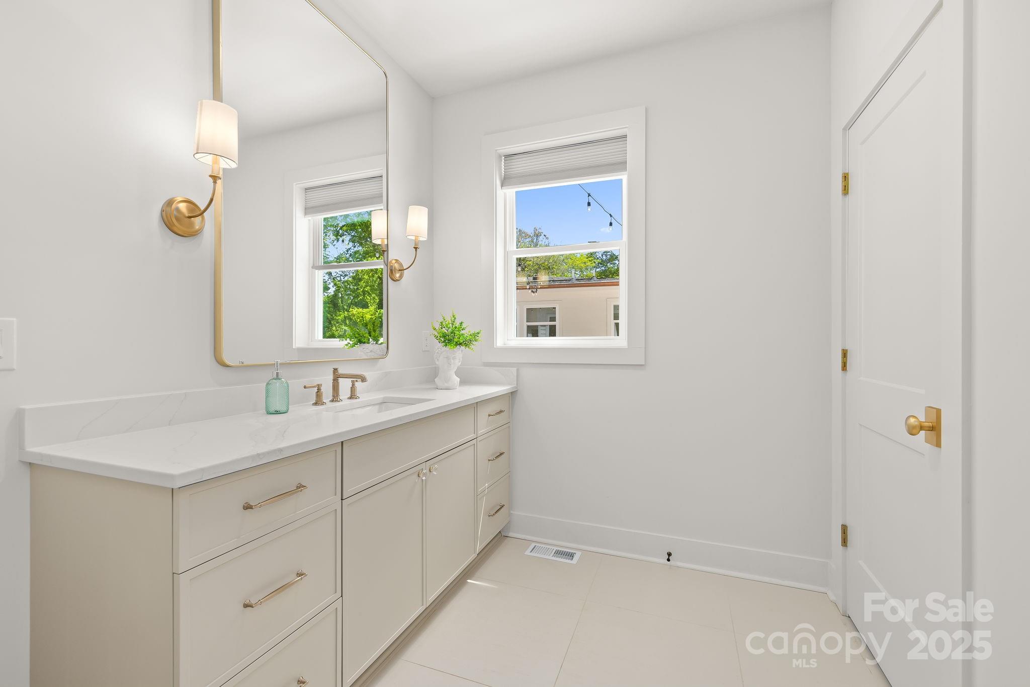 2411 Ainsdale Road