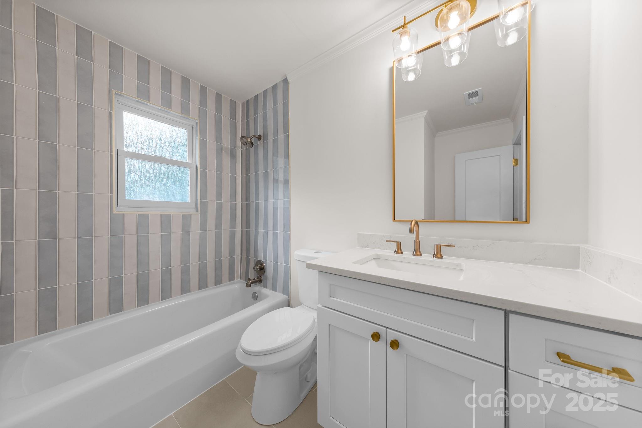 2411 Ainsdale Road