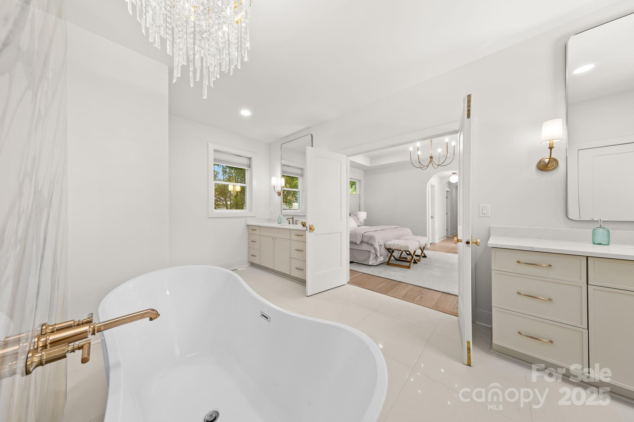 2411 Ainsdale Road