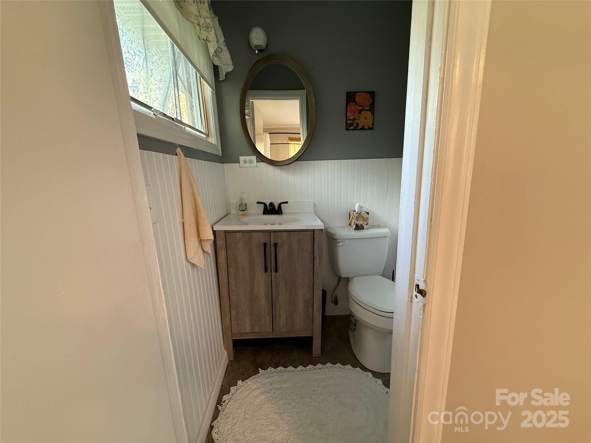 708 East Street Unit: 8,9