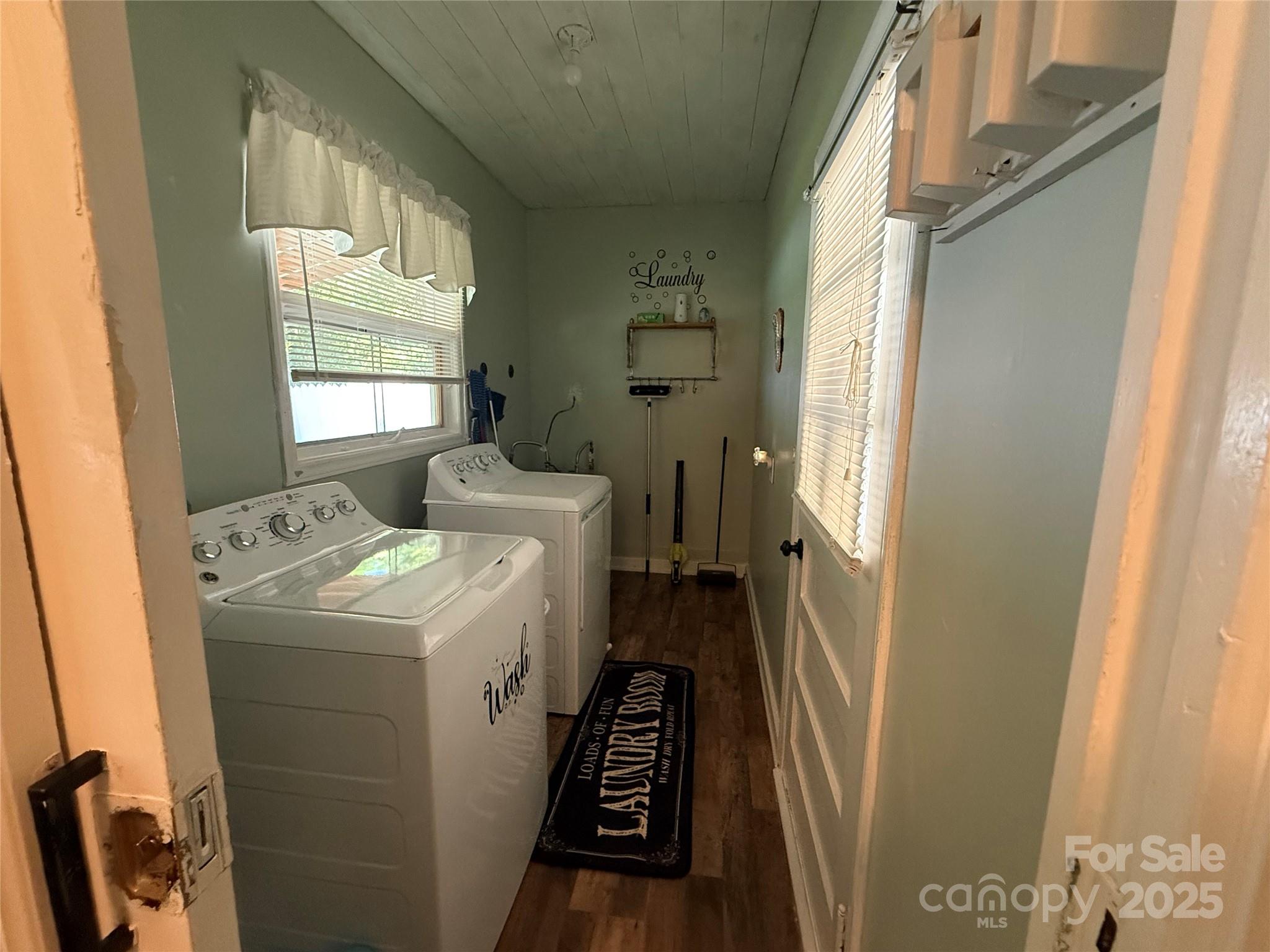 708 East Street Unit: 8,9