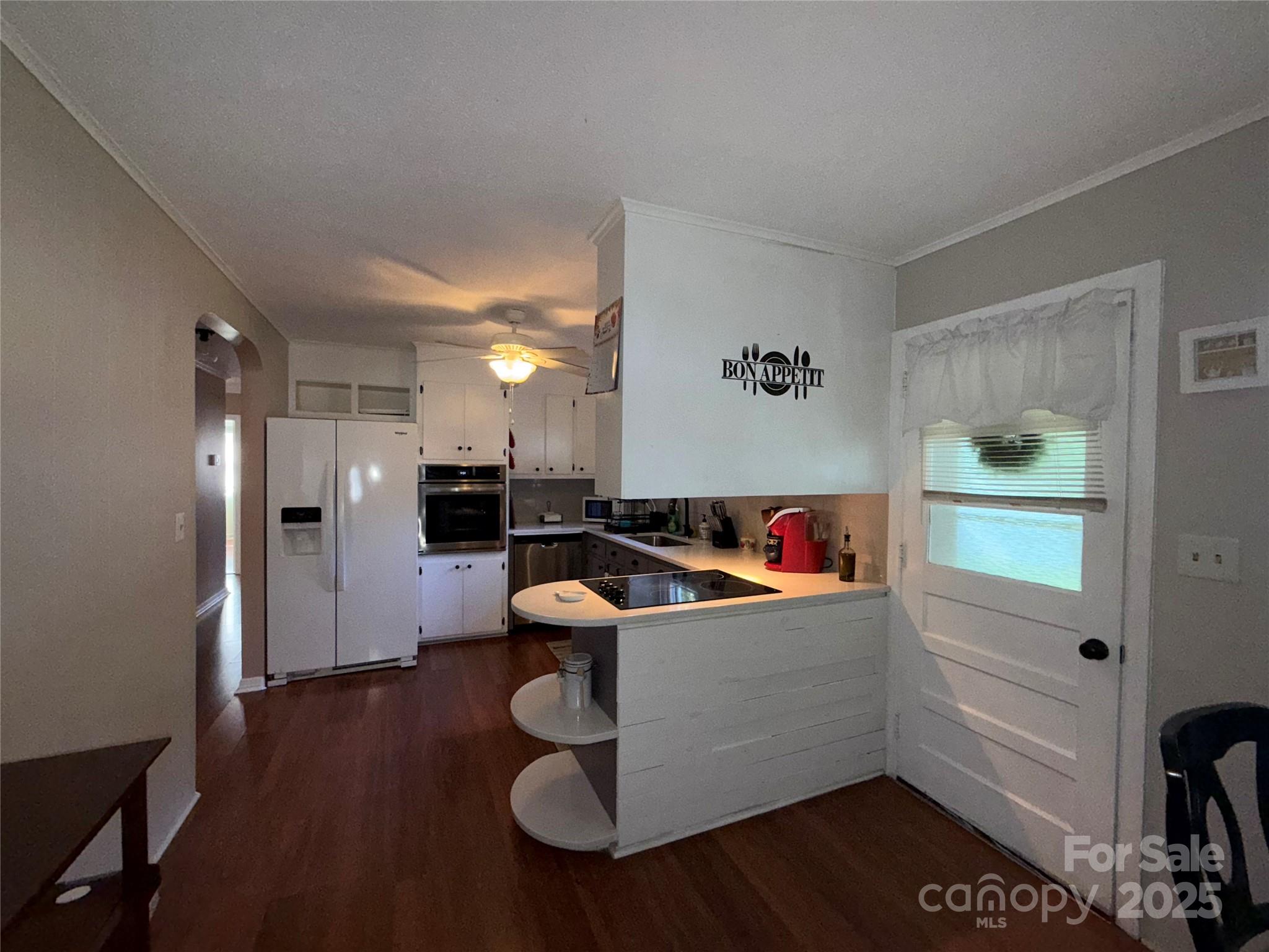708 East Street Unit: 8,9