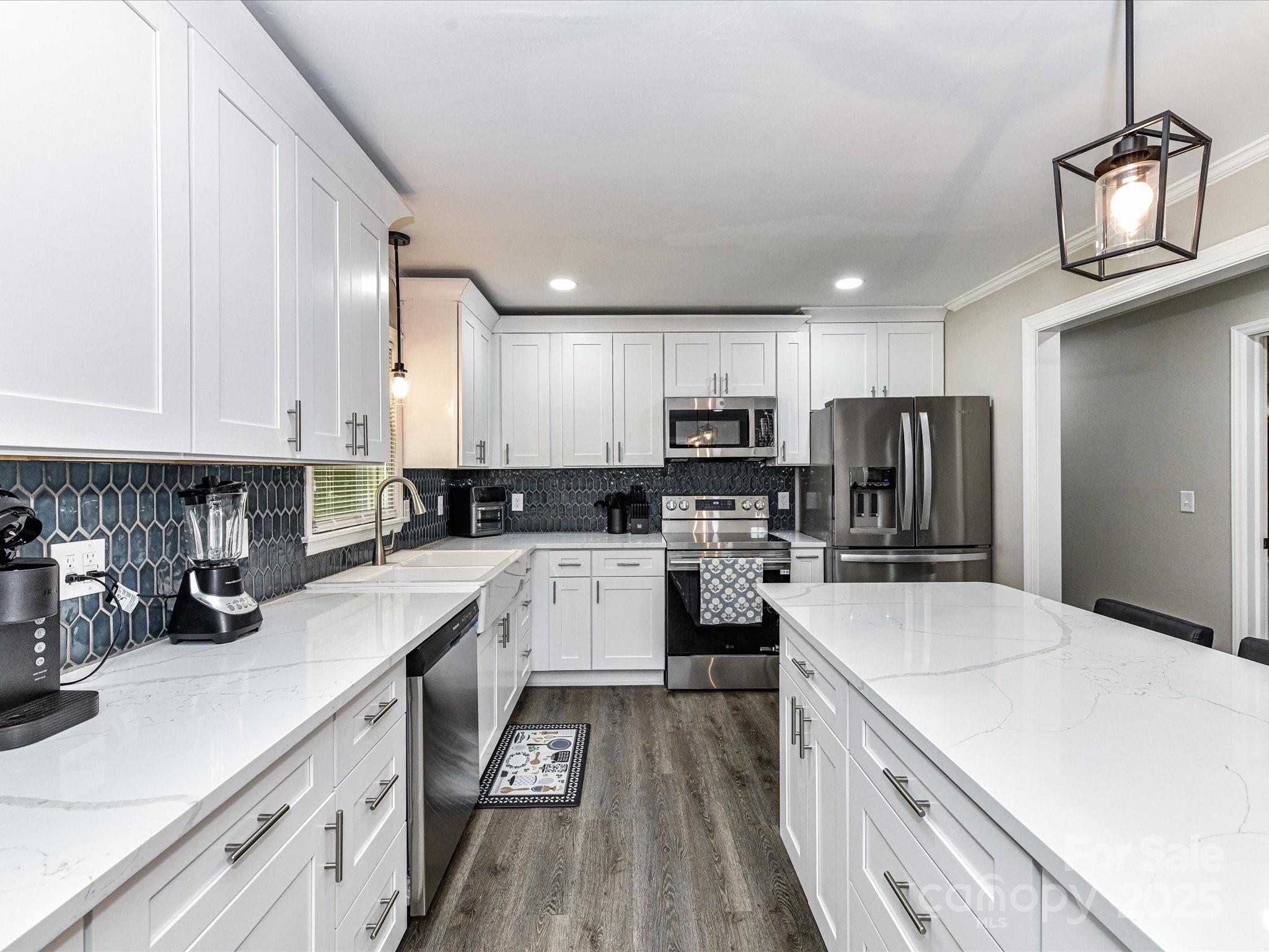 23353 Lake Tillery Road