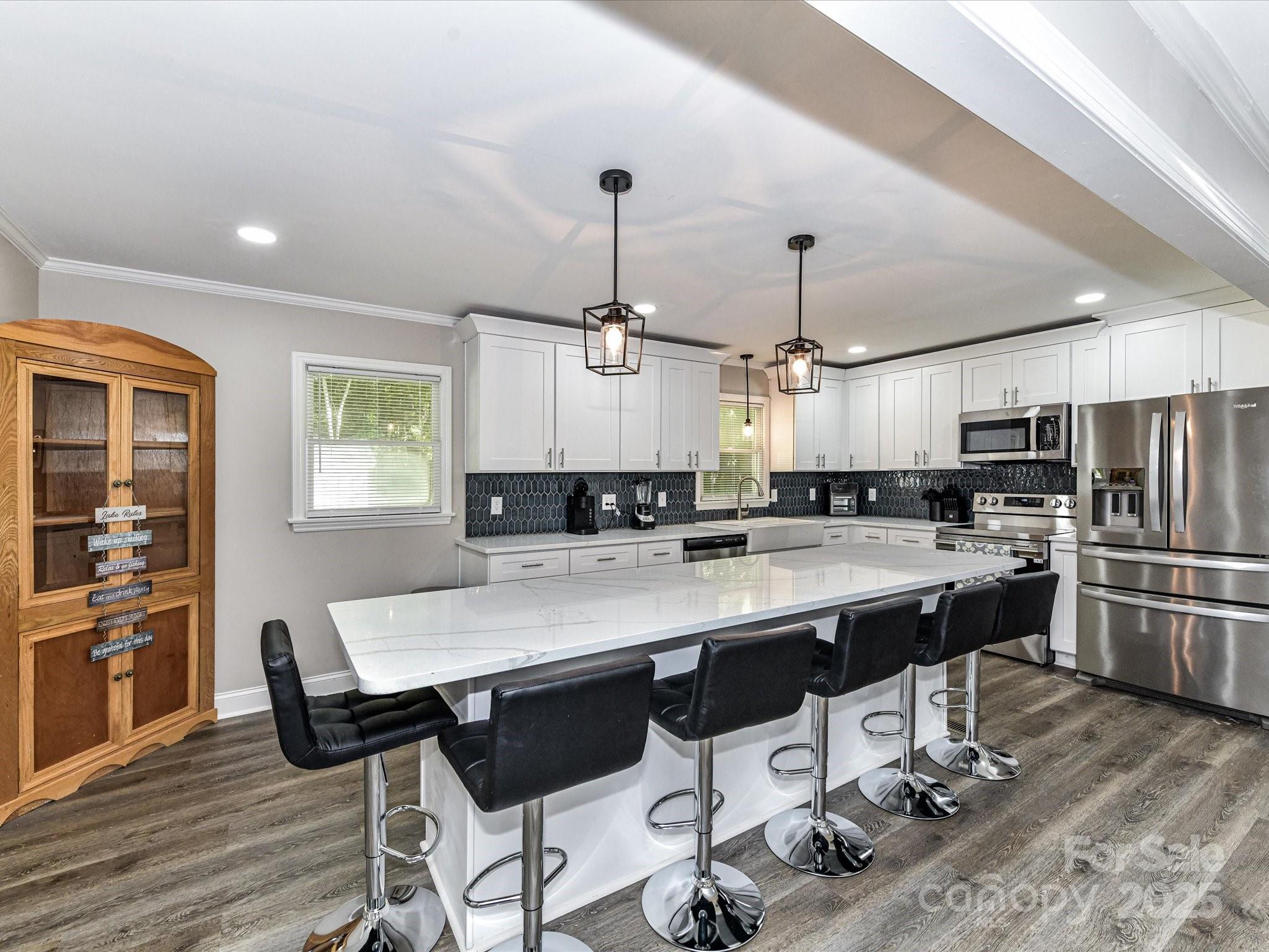 23353 Lake Tillery Road