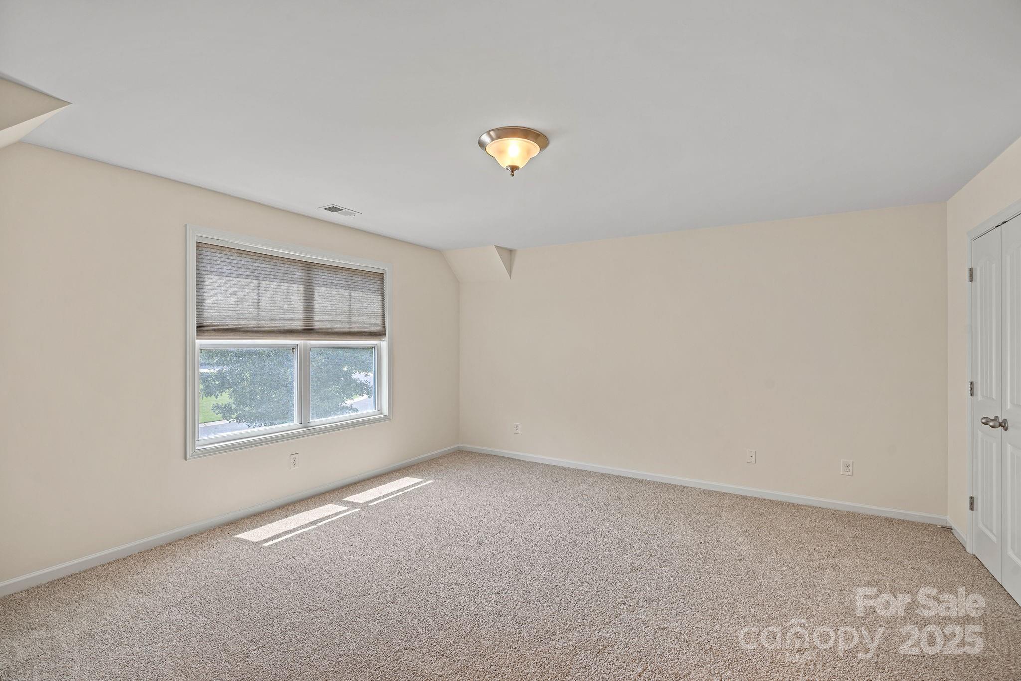2079 Lakebridge Drive
