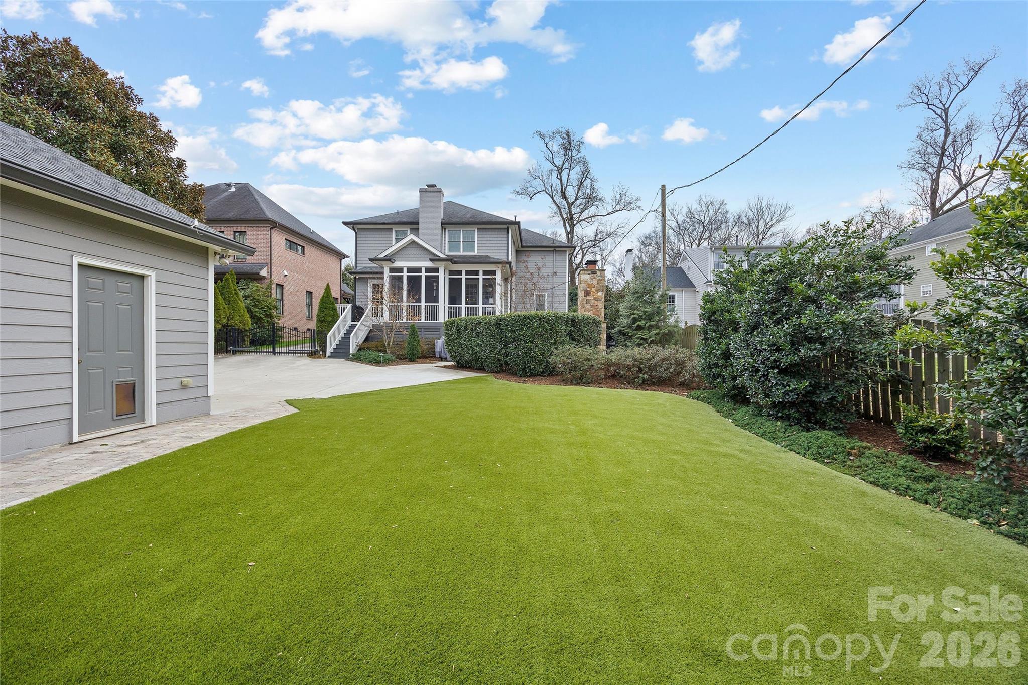 1407 Lilac Road