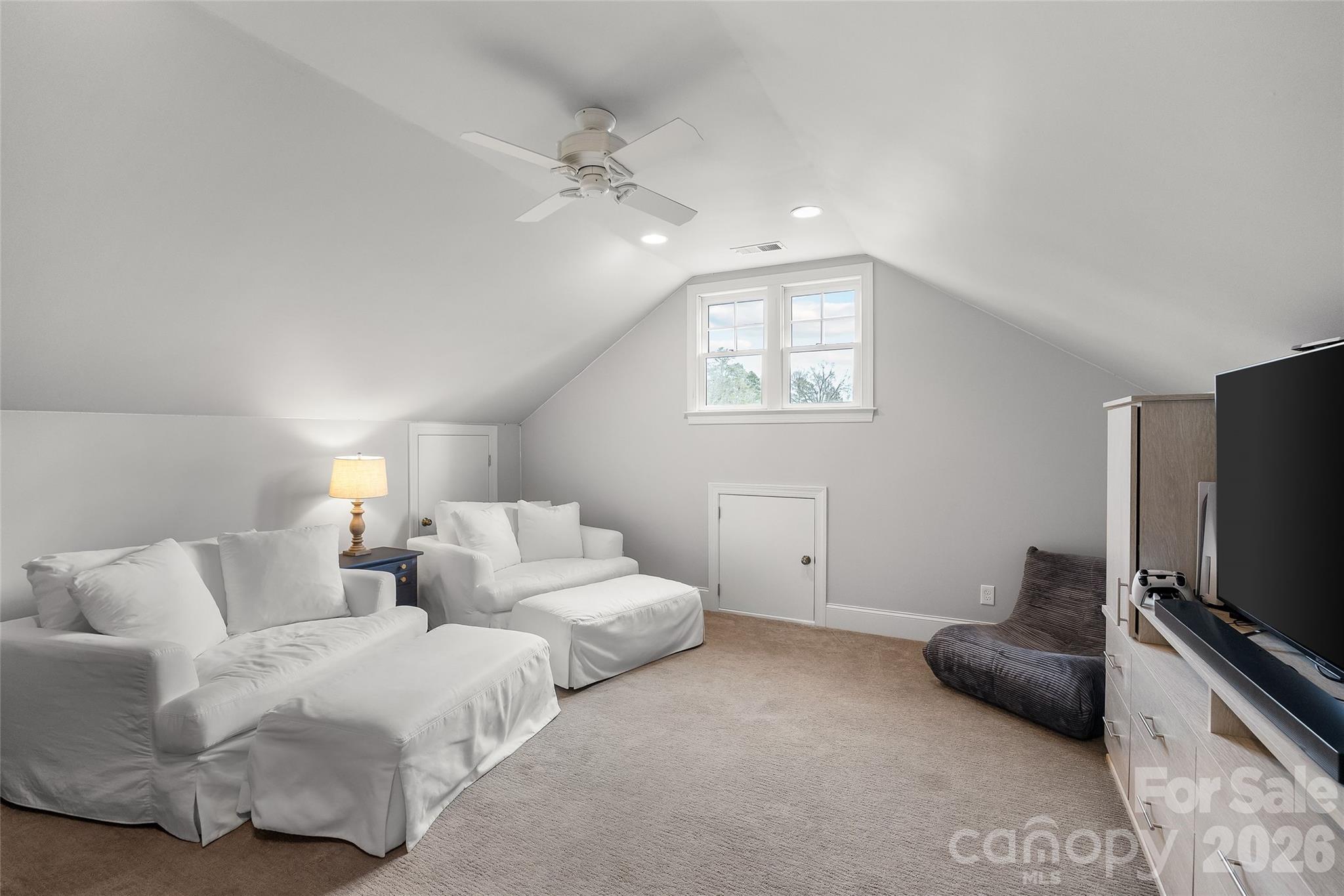 1407 Lilac Road